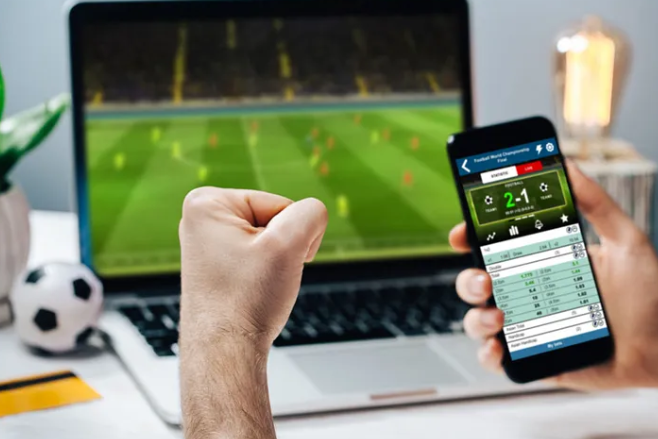 Exploring the Advantages of Online Sports Betting: Why More Bettors Are Turning to the Digital Realm